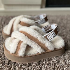 UGG Disco cross slides ✨